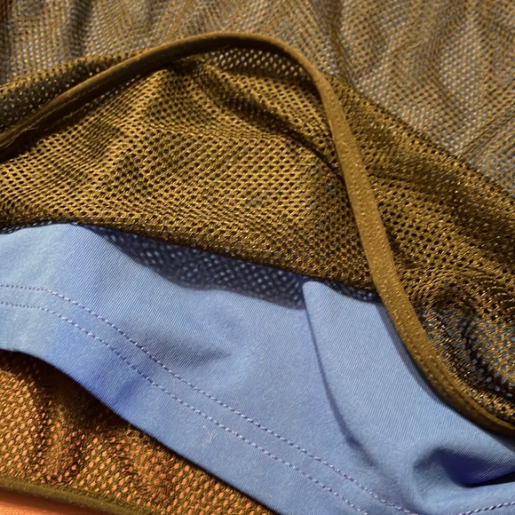 Demi Lovato Fabletics - Picture 3 of 5